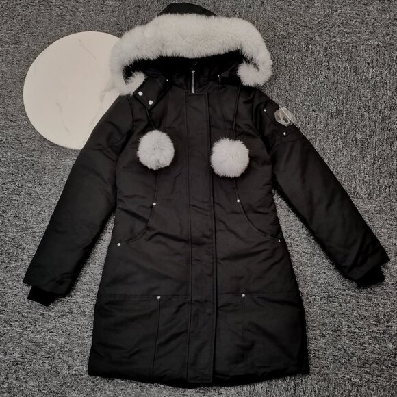 Moose Knuckles Black 'Chelia' Polyamide Blend Parka - Picture 1 of 9